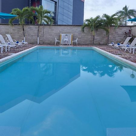 City Express Junior By Marriott Cancun Exterior photo