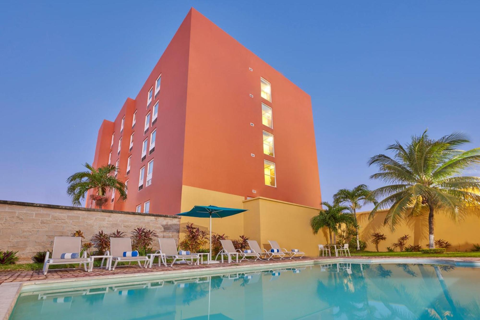 City Express Junior By Marriott Cancun Exterior photo