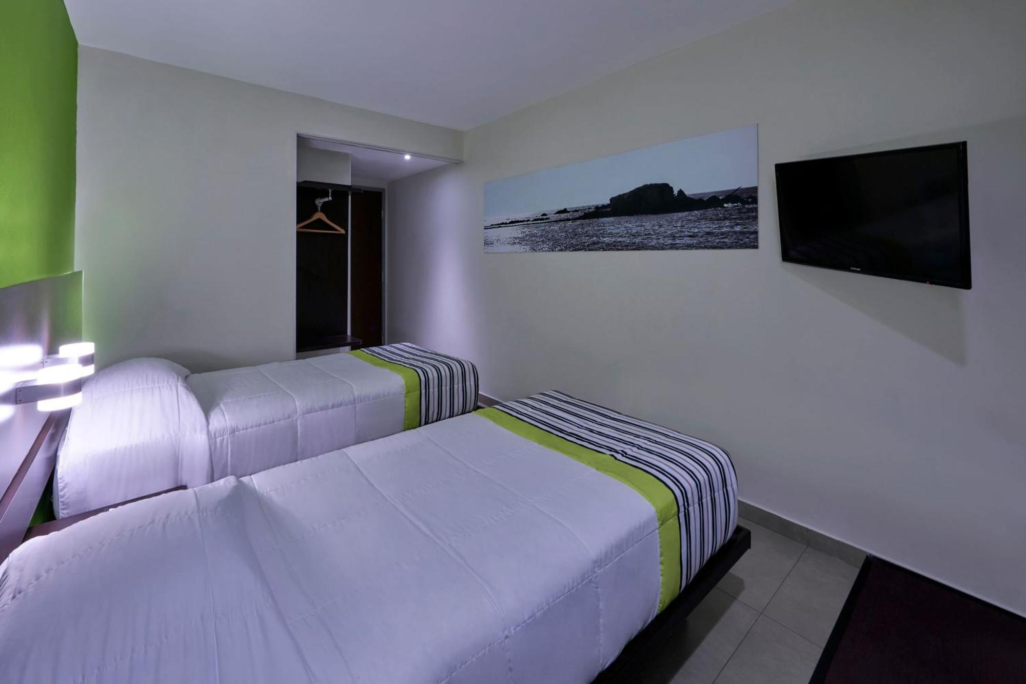 City Express Junior By Marriott Cancun Exterior photo
