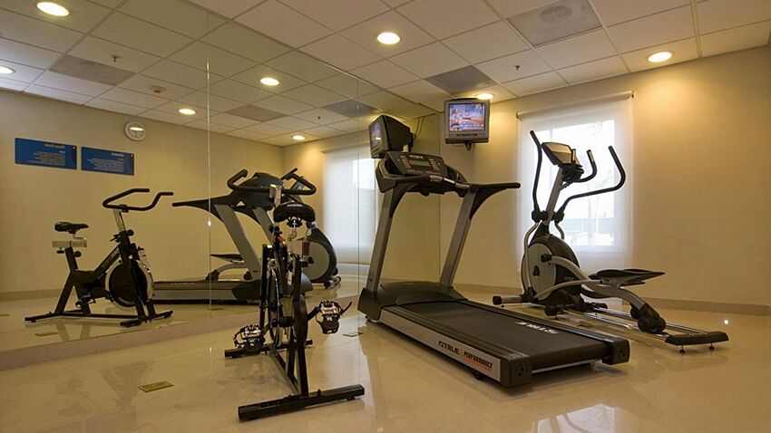 City Express Junior By Marriott Cancun Exterior photo